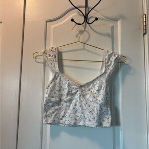 PacSun White Floral Crop Top